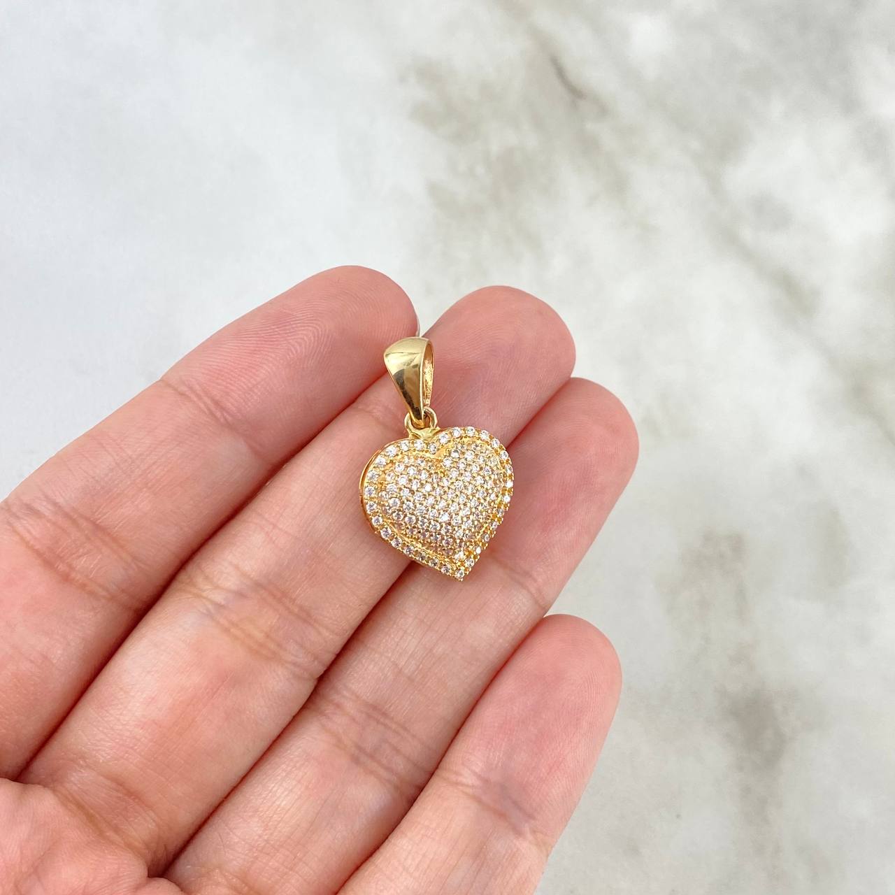 Dije Corazon 2.5gr / 2.3cm / Circones Blancos Oro Amarillo ©