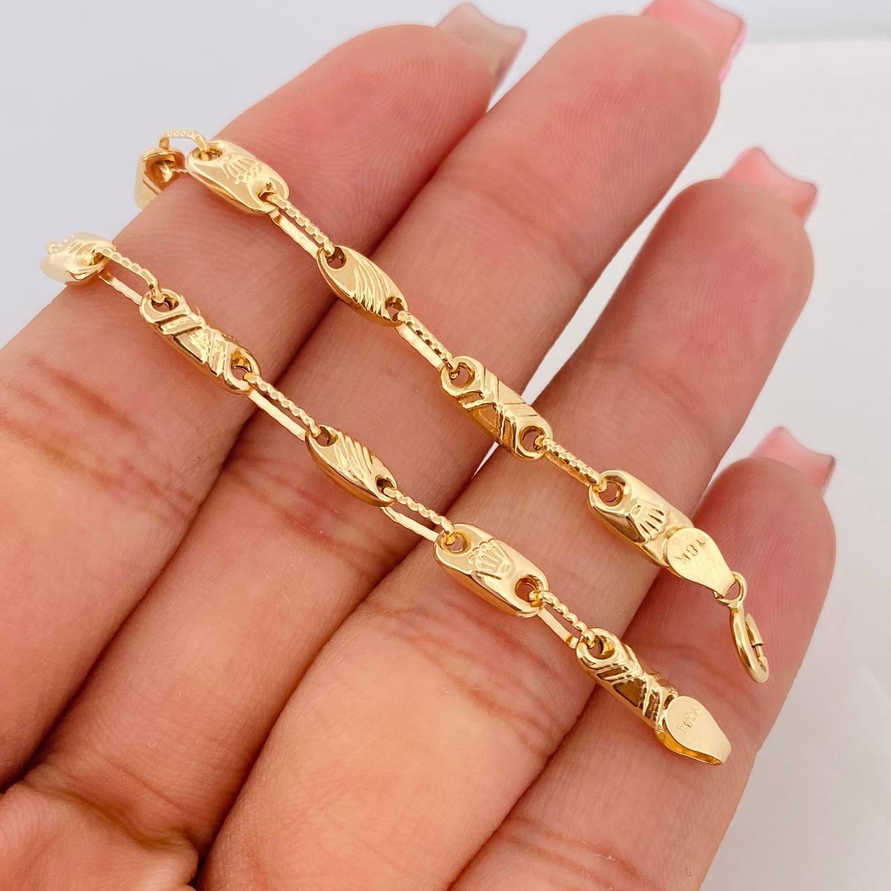 Pulso Rustico Corona 4.1g / 19.5cm / 4.1mm Oro Amarillo 18K