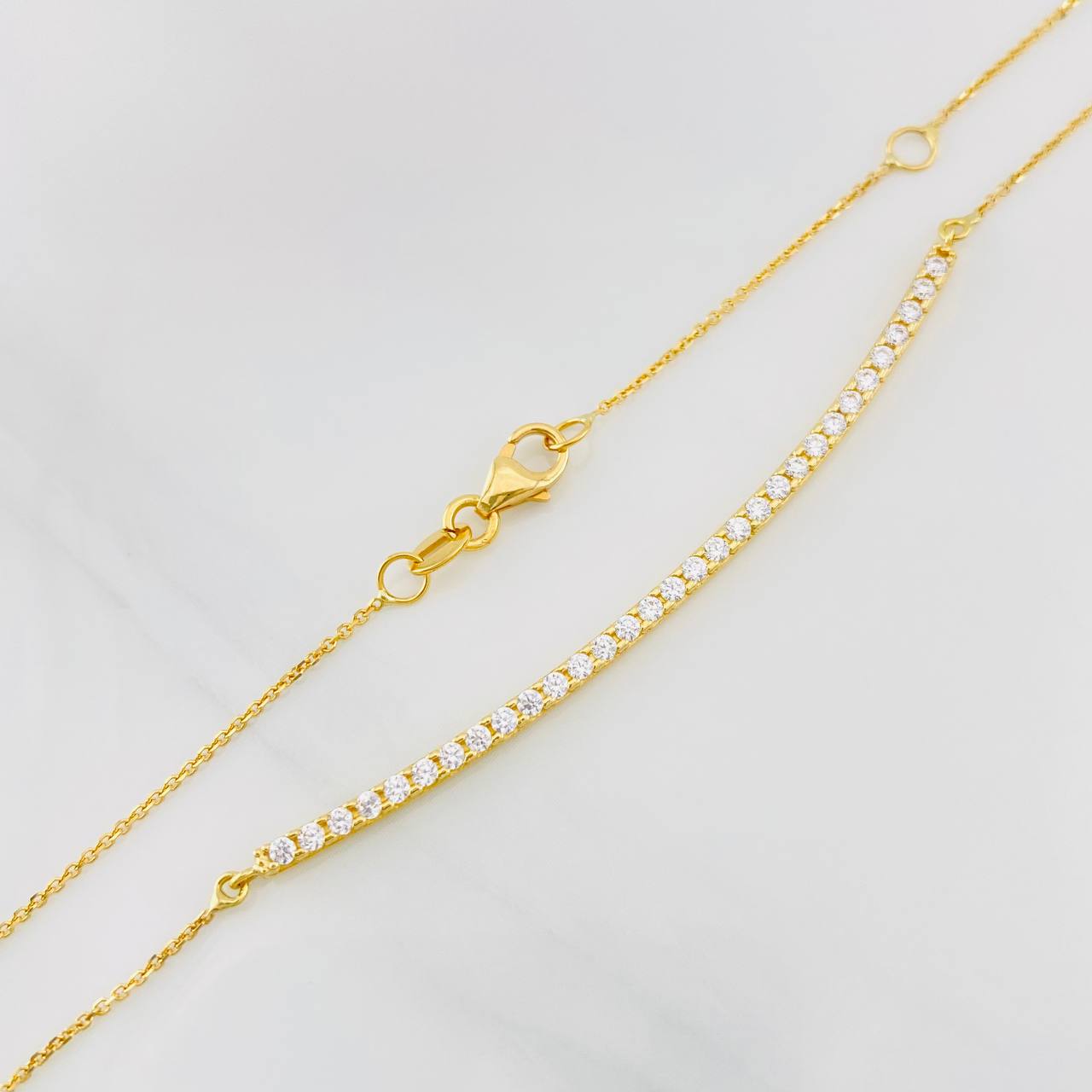 Cadena Media Luna Aro Seguido 3.1g / 45cm / 0.87mm Oro Amarillo 18K