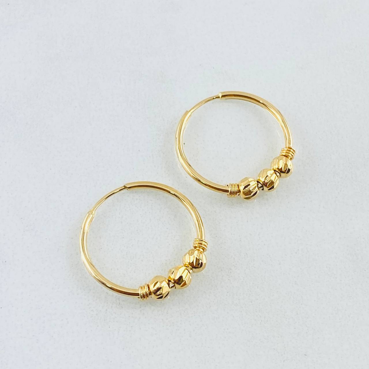 Candongas Trio 1.05gr / 1.6cm / Oro Amarillo 18K *
