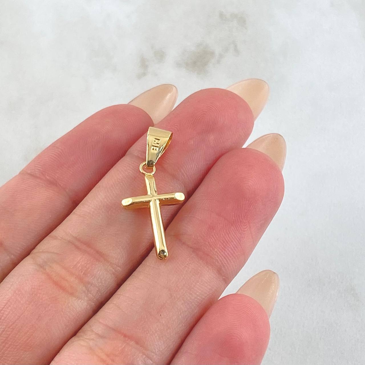 Dije Cruz 0.55gr / 2.5cm / Oro Amarillo 18K