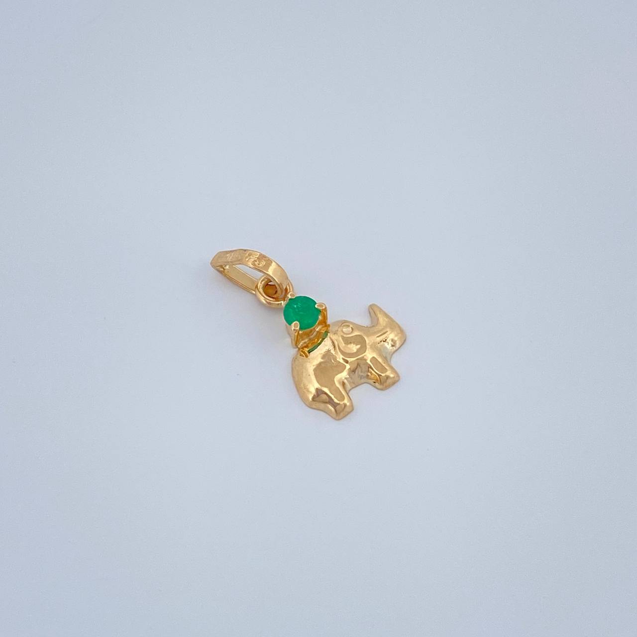 Dije Elefante Esmeralda 0.35gr / 1.4cm / Oro Amarillo 18K %