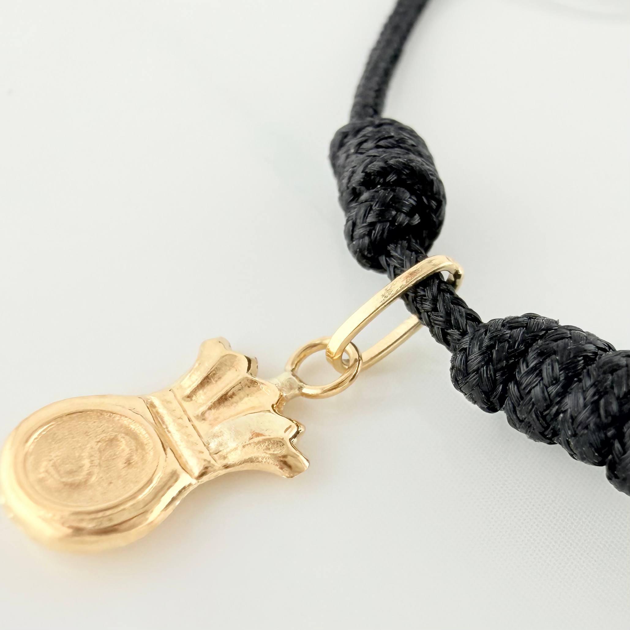 Pulsera Tejida Negra Oro Amarillo 18K