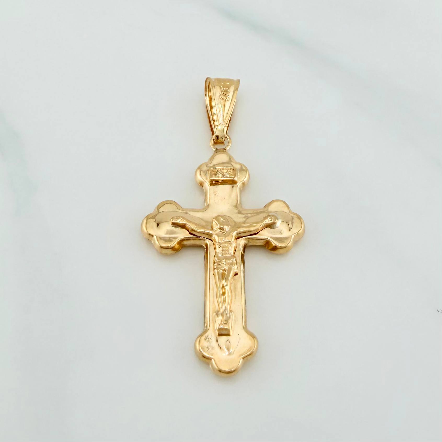 Dije Cruz Cristo 1.85 g / 4.3 cm Oro Amarillo 18K
