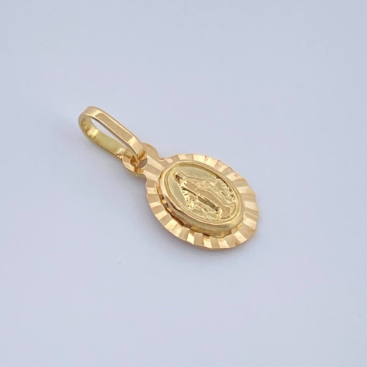 Dije Virgen Milagrosa 0.6gr / 1.5cm / Oro Amarillo 18K %