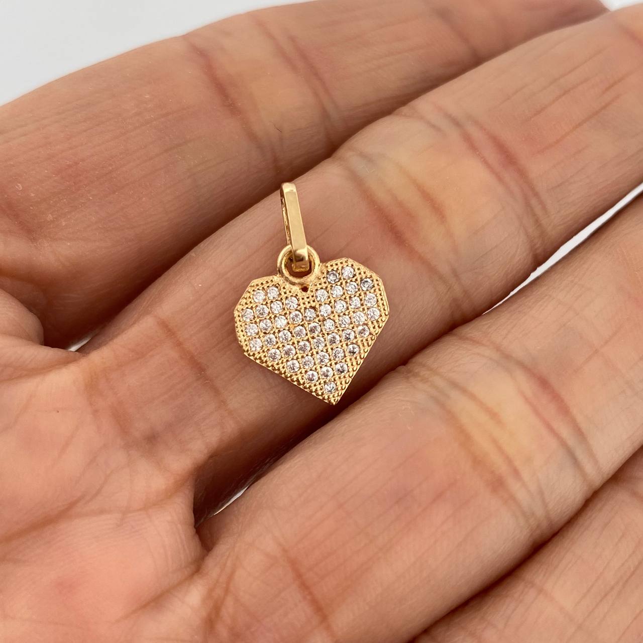 Dije Corazon 1.2gr / 1.6cm / Oro Amarillo 18K %
