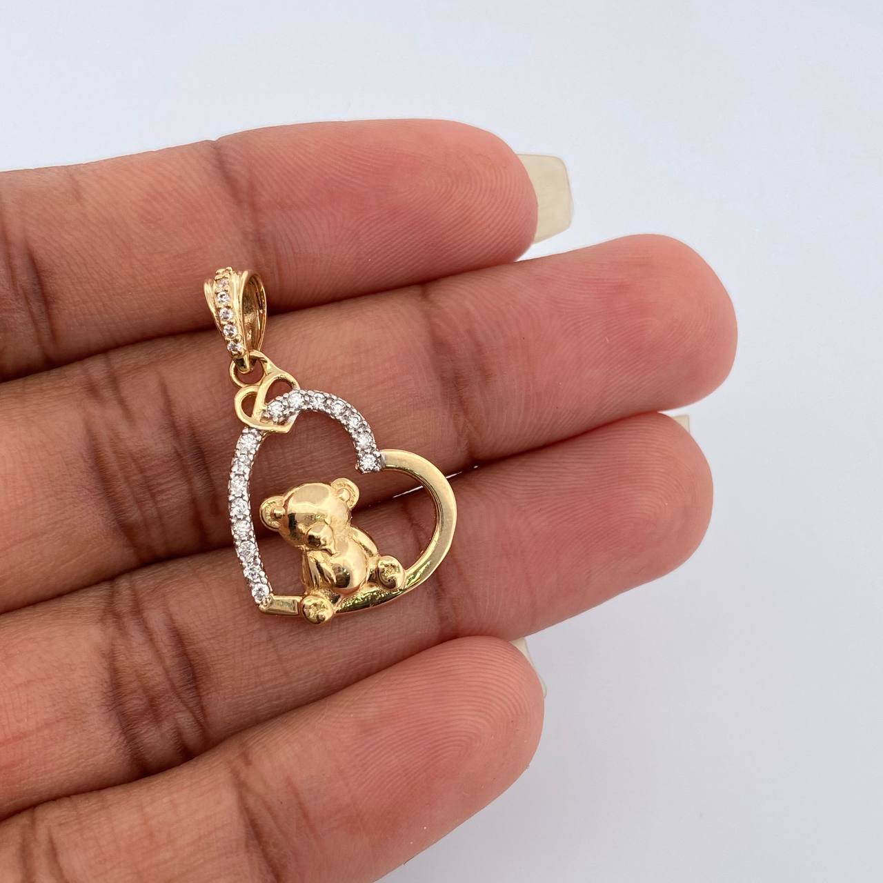 Dije Corazon Oso 2.45gr / 2.7cm / Dos Oros Amarillo Blanco 18K %