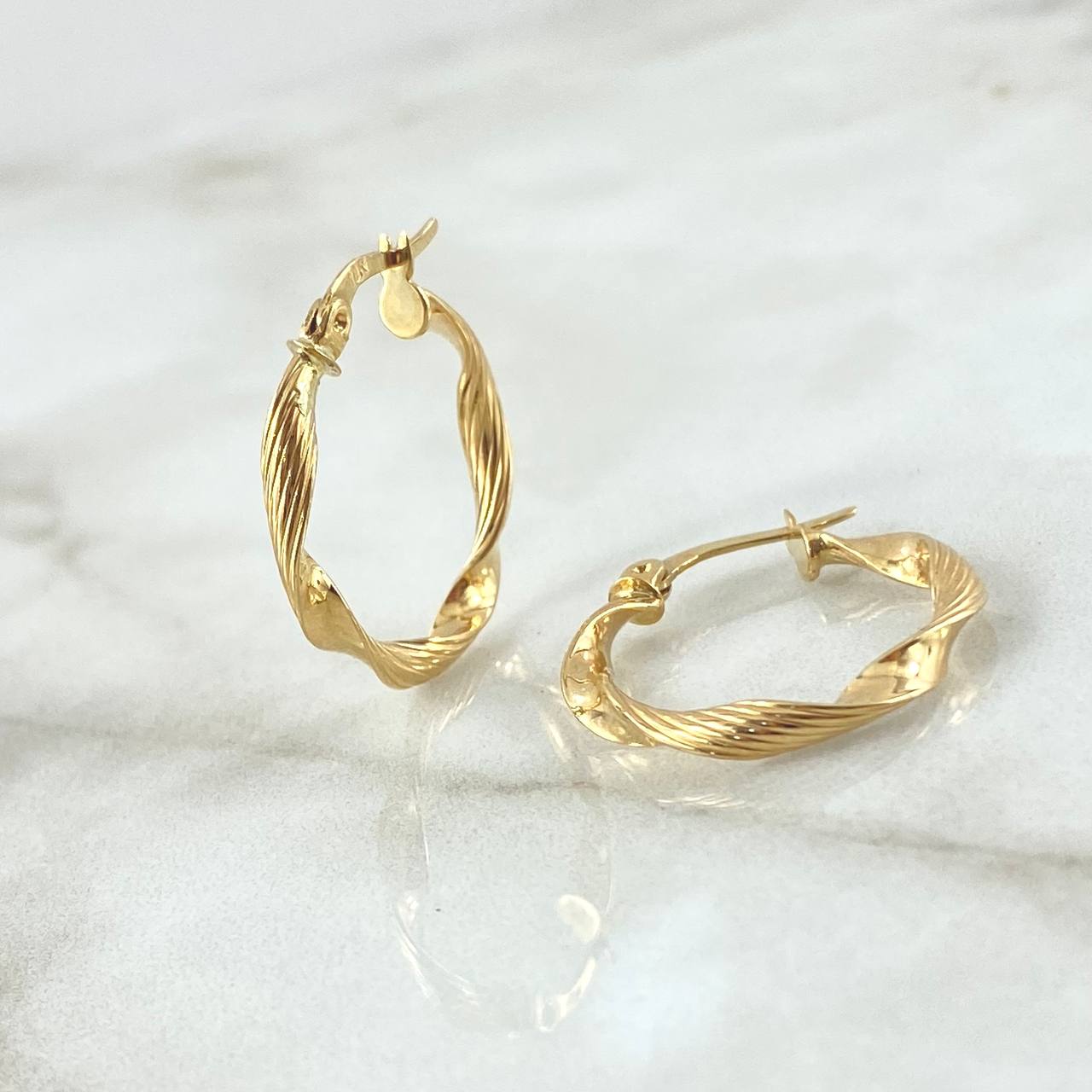 Candongas Jem 1.9gr / 2.4cm / Oro Amarillo 18K ©