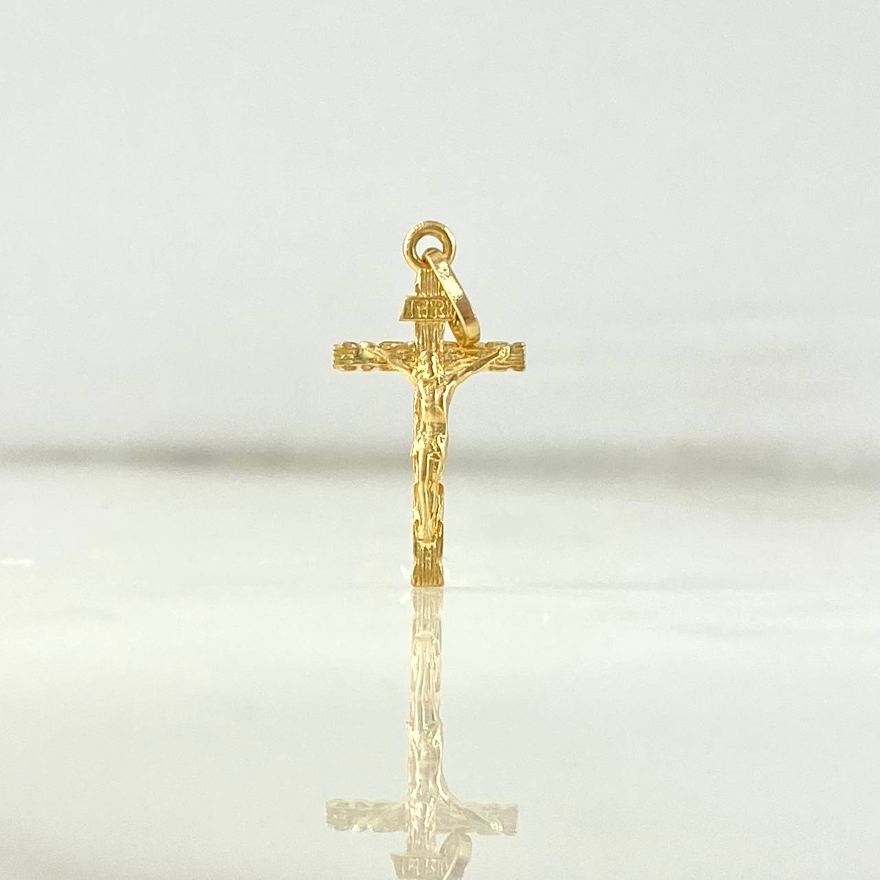 Dije Cruz Cristo 0.9gr / 2.5cm / Madera Oro Amarillo
