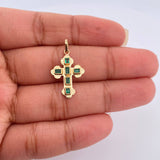 Dije Cruz Plana Trebol Esmeralda 1.3gr / 2.7cm / Oro Amarillo 18K %