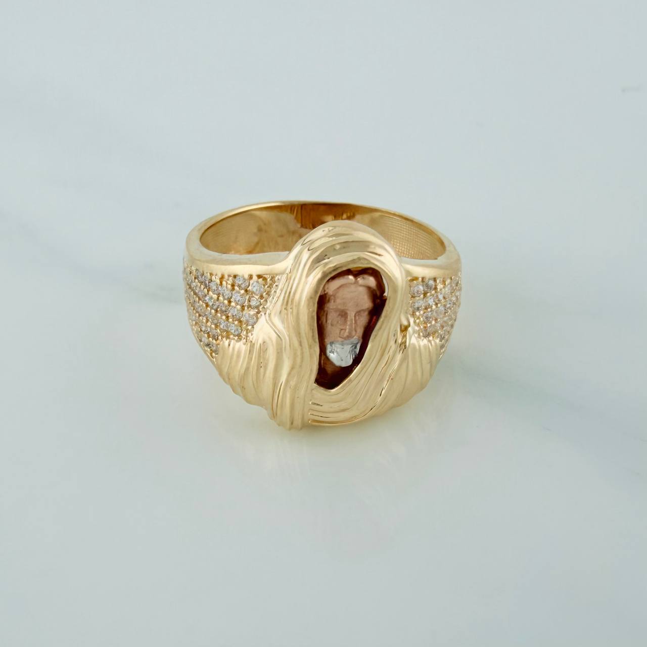 Anillo Rostro Cristo 8.15gr / T10 1/4 / Tres Oros 18K