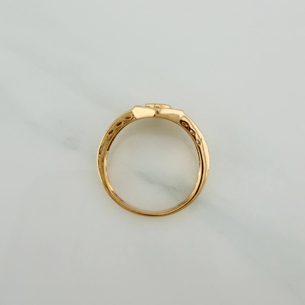 Anillo Mercedes 5gr / T9 / Dos Oros Amarillo Blanco 18K $