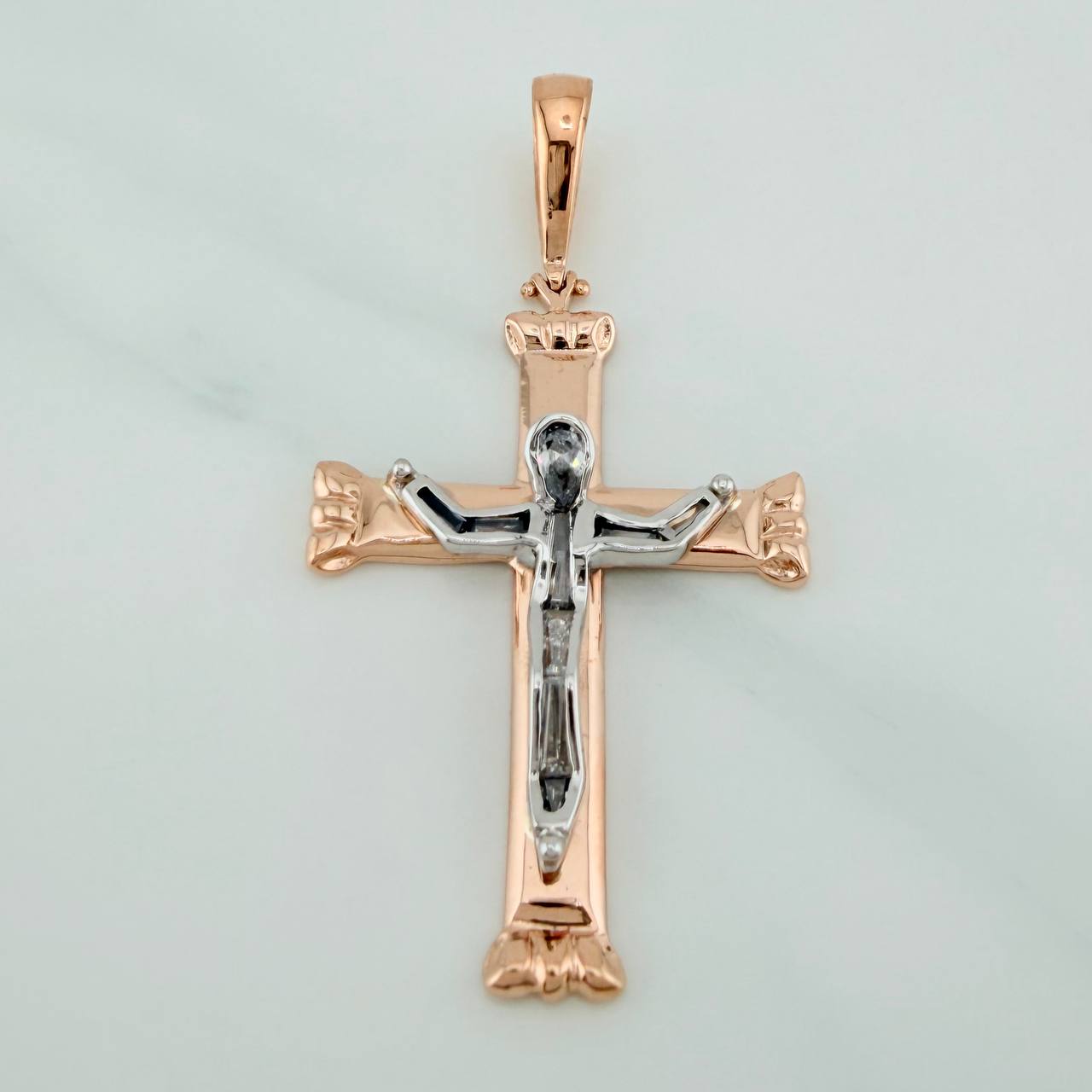 Dije Cruz Cristo 6.95gr / 5.8cm / Dos Oros Blanco Rosa 18K $