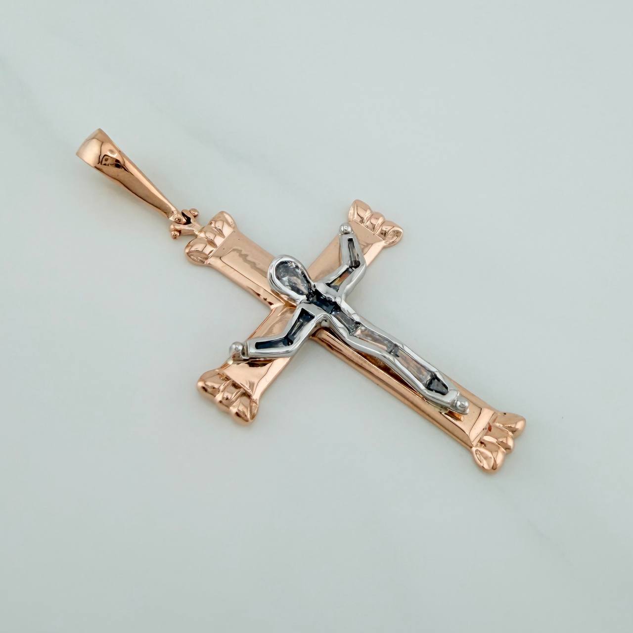 Dije Cruz Cristo 6.95gr / 5.8cm / Dos Oros Blanco Rosa 18K $