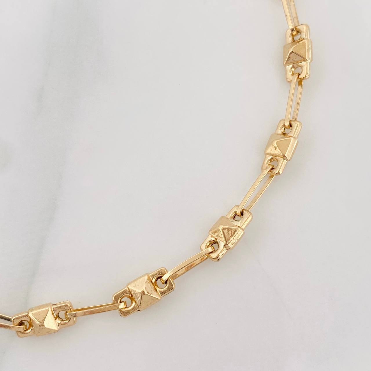 Pulso Rustica Rombo 3.75g / 21cm / 4.31mm Oro Amarillo 18K