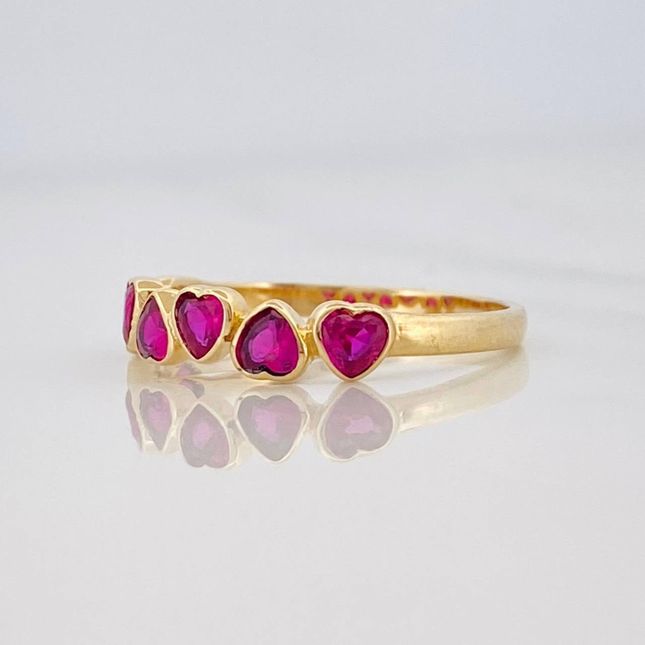 Anillo Corazones 1.8g / T6 1/2 Oro Amarillo 18K