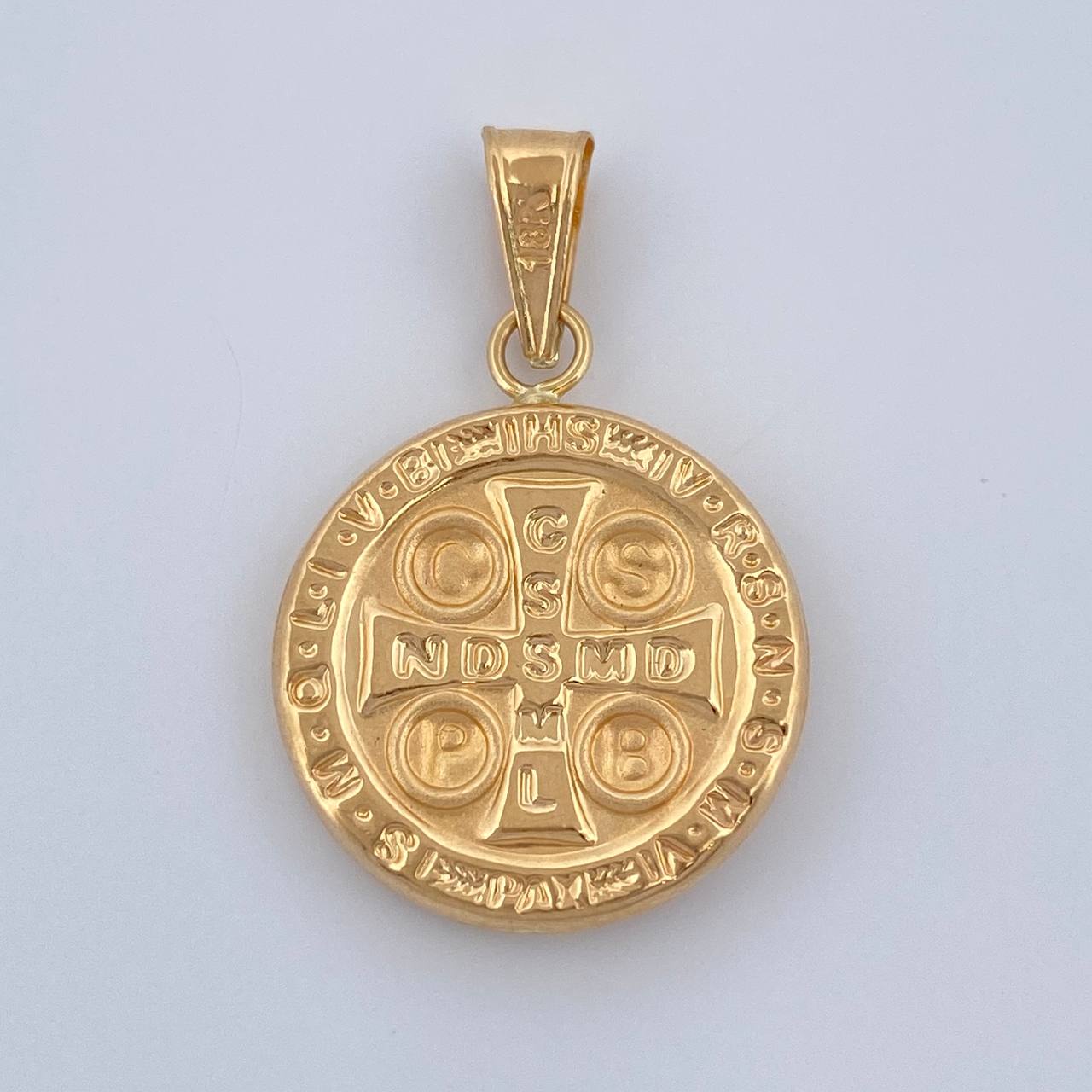 Dije San Benito 1.35gr / 2.5cm / Oro Amarillo 18K $