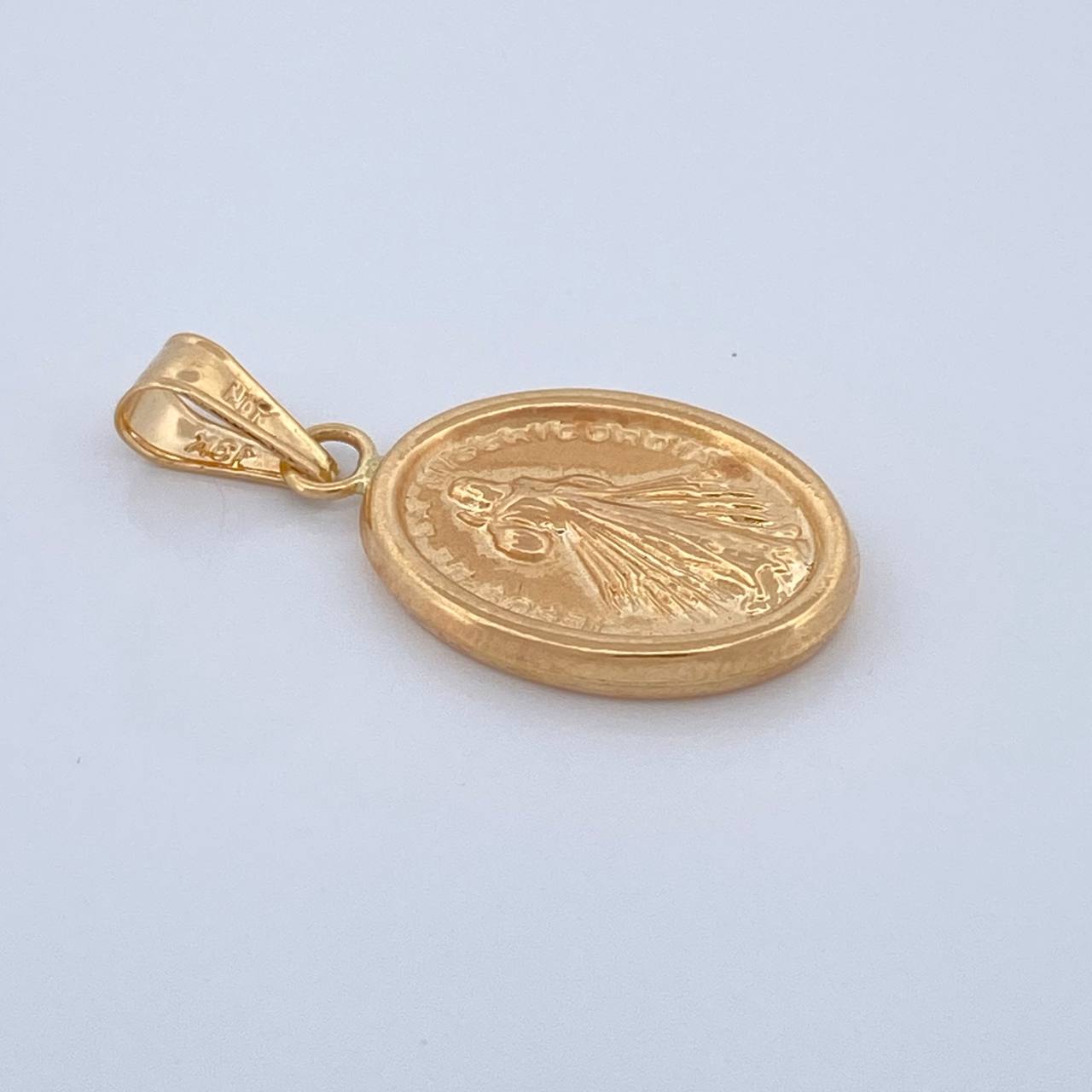 Dije Jesus De La Misericordia 1.6gr / 3cm / Oro Amarillo 18K $