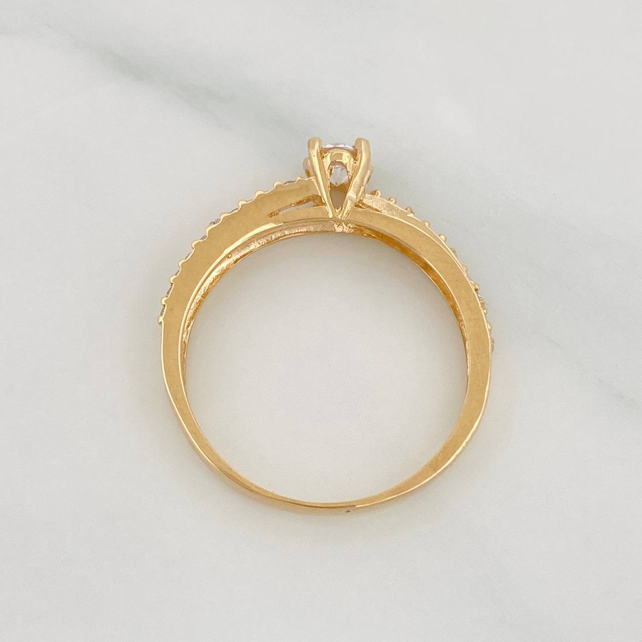 Anillo Solitario Churumbela 2.4g / T7 3/4 Oro Amarillo 18K