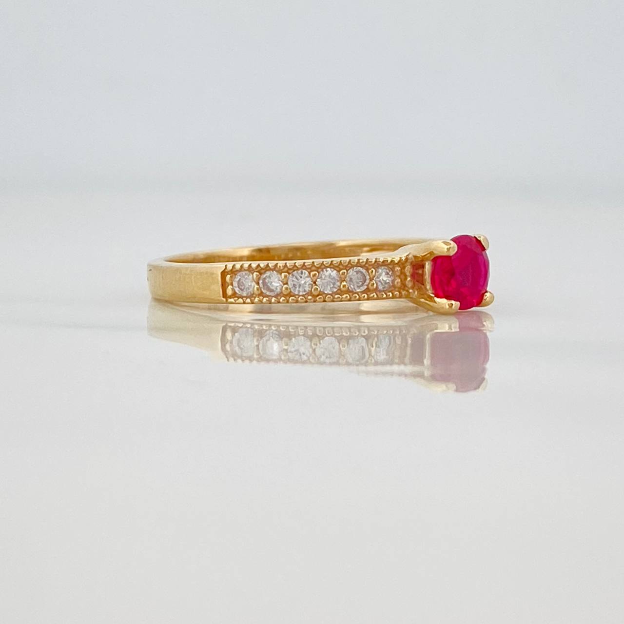 Anillo Solitario Churumbela 2.5g / T7 Oro Amarillo 18K