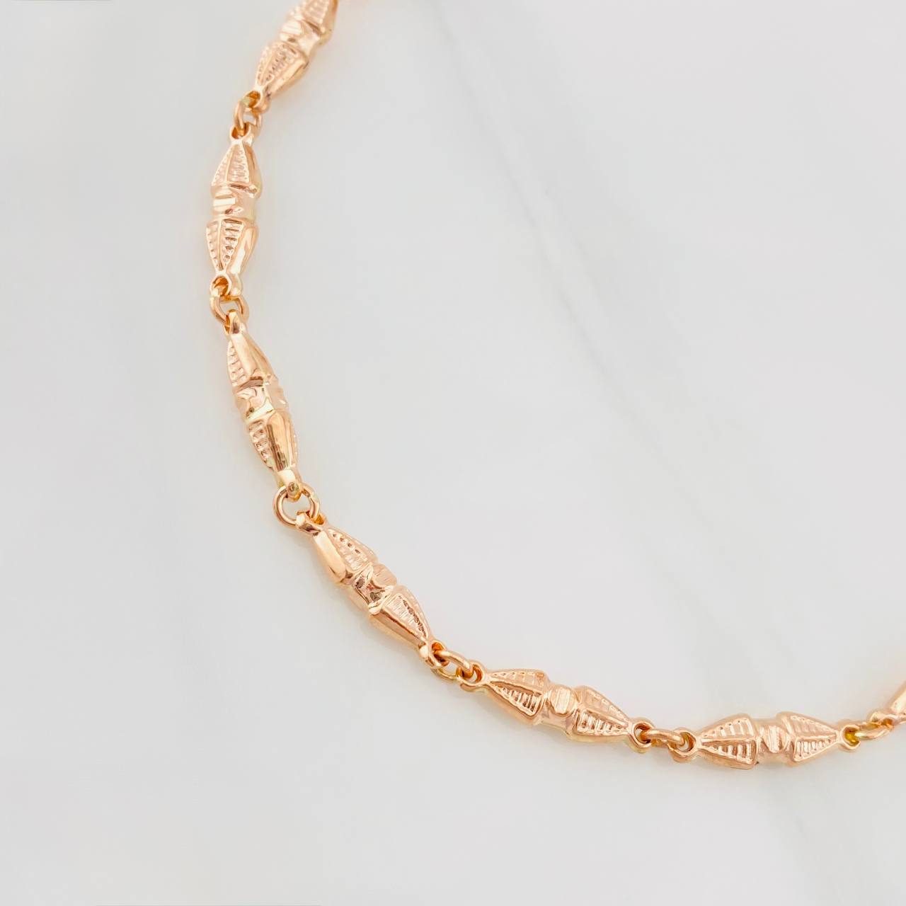 Pulso Rustico Dubai 5.2g / 20.5cm / 4.32mm Oro Rosa 18K