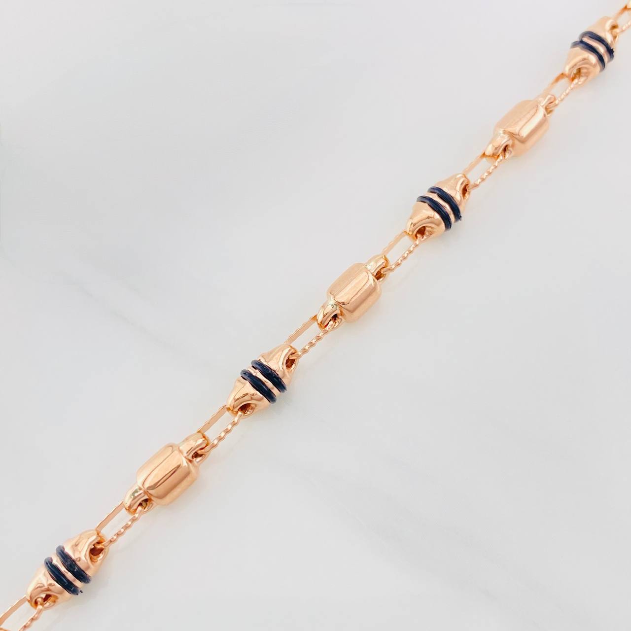 Pulso Rustico Barril 5.7g / 20.9cm / 4.51mm Oro Rosa 18K