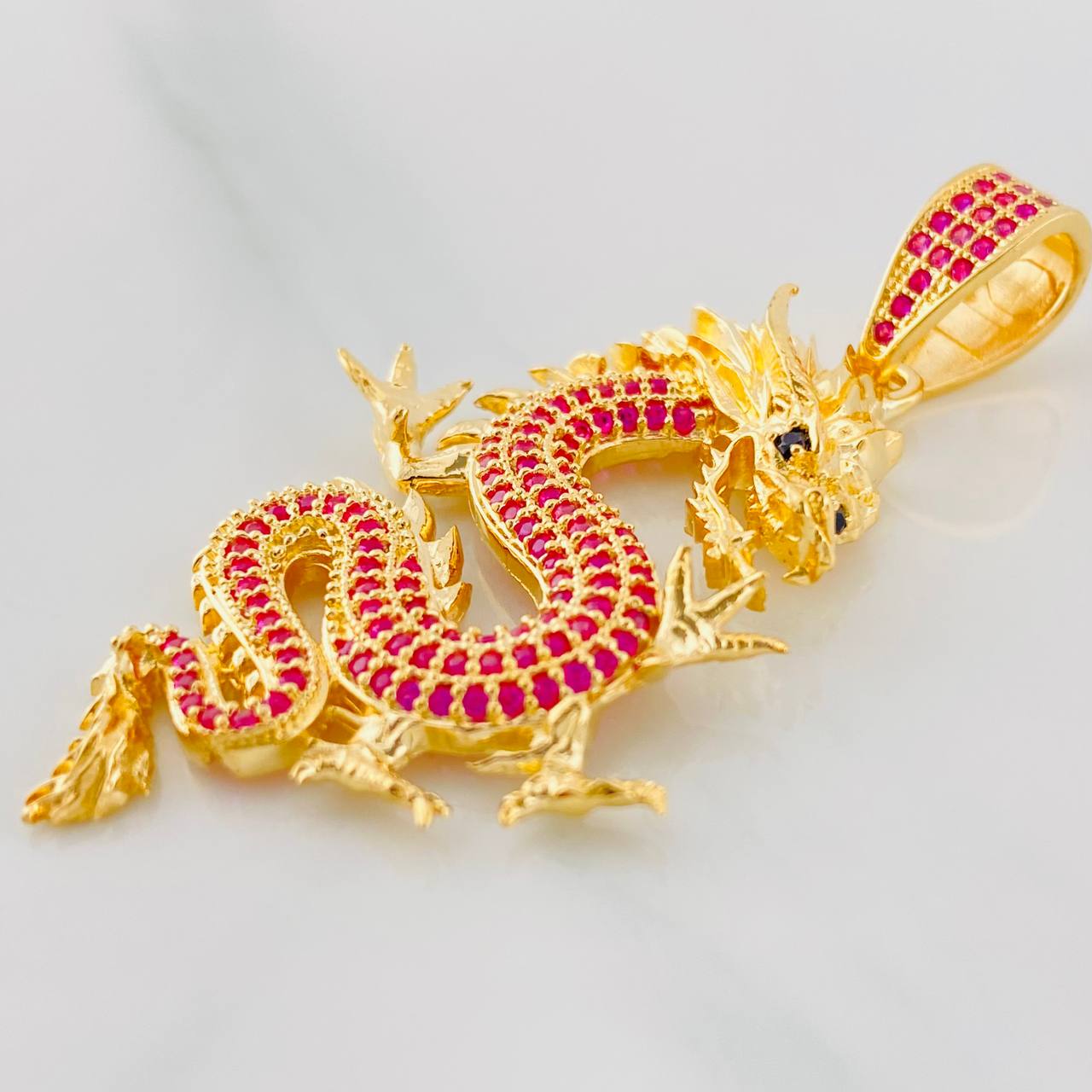 Dije Dragon 8.8g / 5.1cm Oro Amarillo 18K
