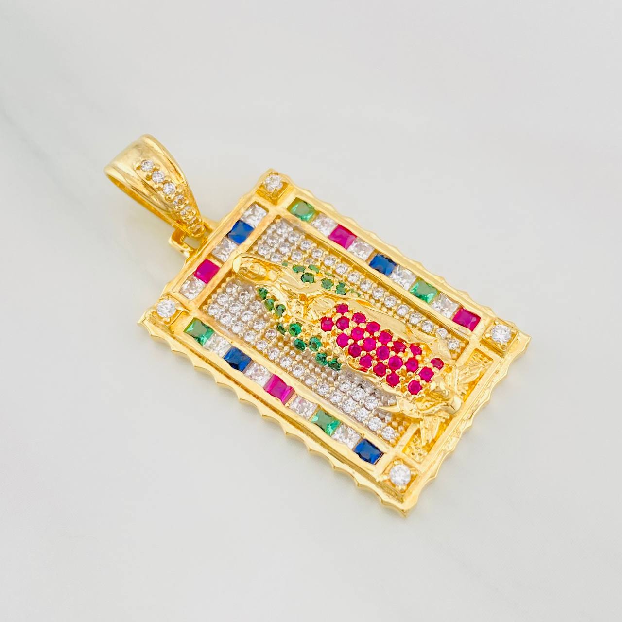 Dije Virgen de Guadalupe 7.15g / 3.5cm Dos Oros Amarillo Blanco 18K