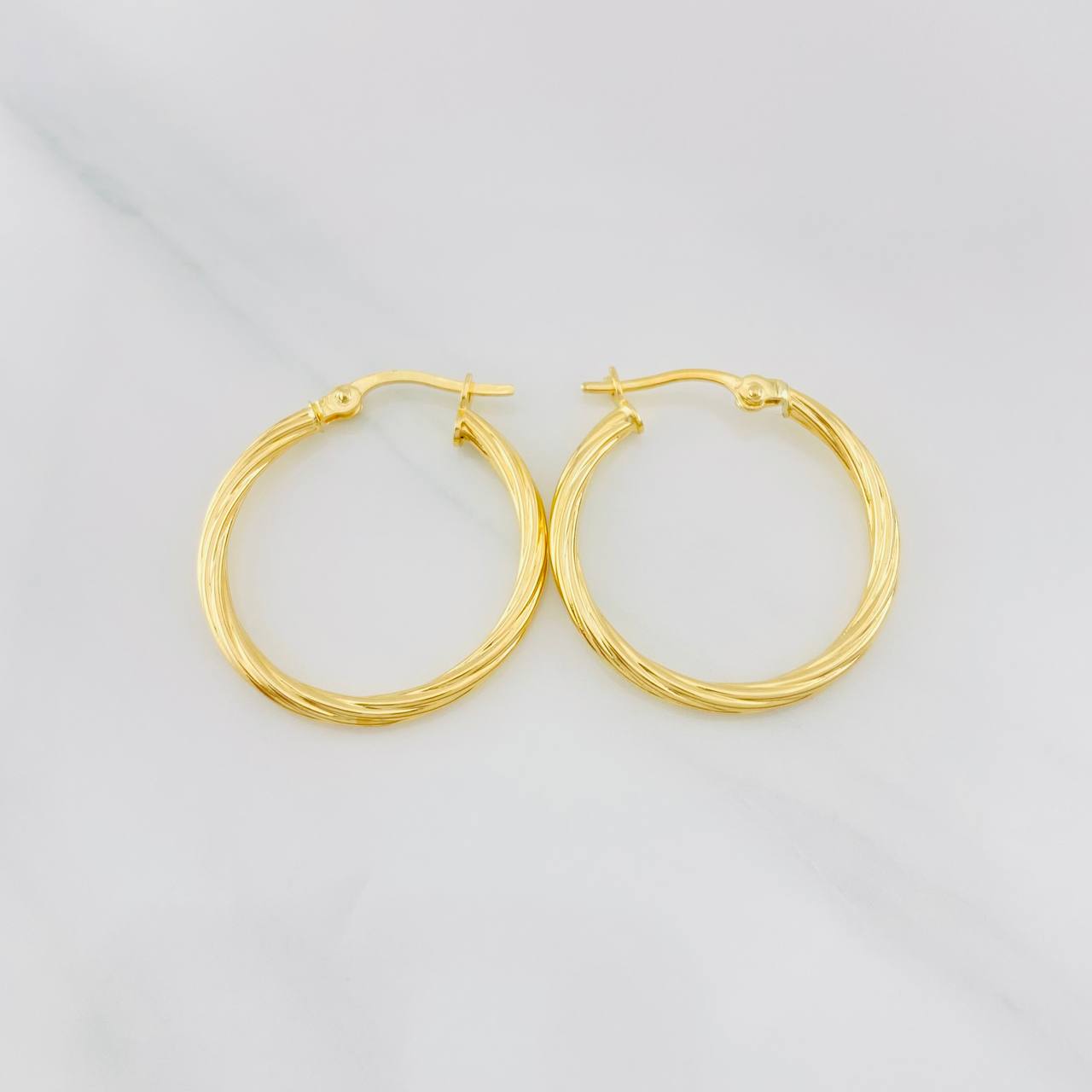 Candongas Mary 1.45g / 2.4cm Oro Amarillo 18K