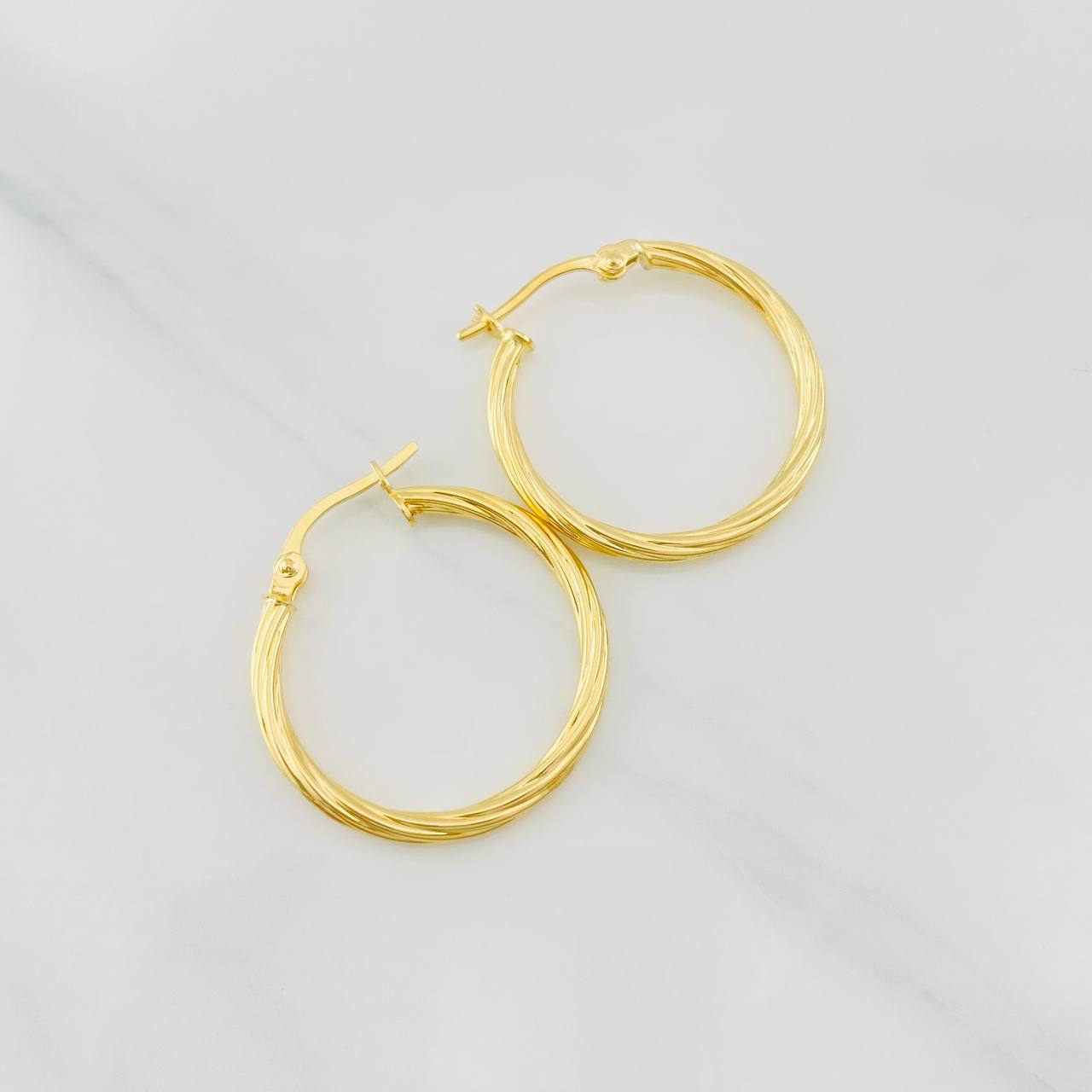 Candongas Mary 1.45g / 2.4cm Oro Amarillo 18K