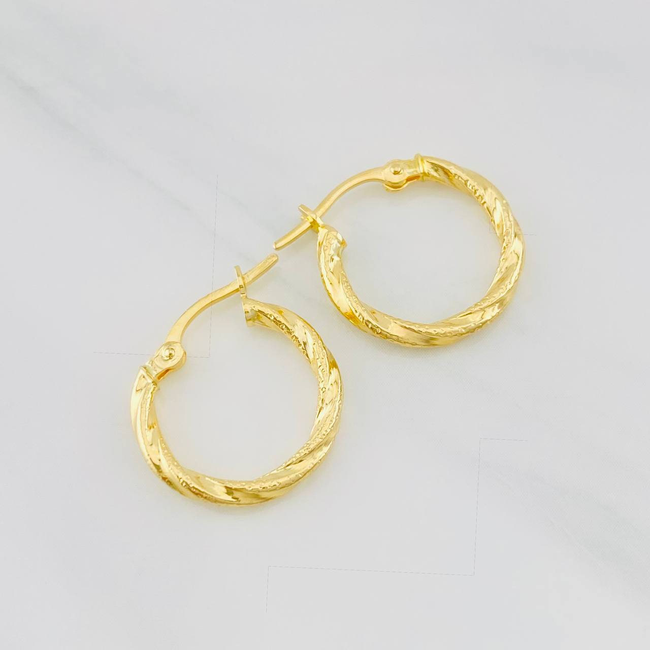 Candongas Nilo 1.15g / 1.9cm Oro Amarillo 18K