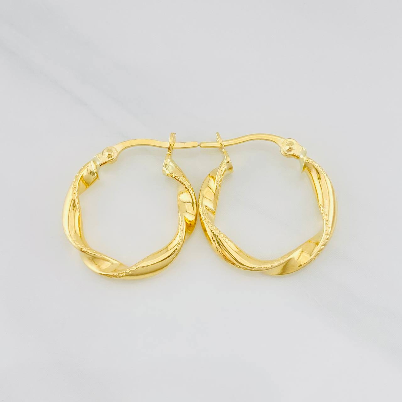Candongas Melcocha 1.4g / 1.8cm Oro Amarillo 18K