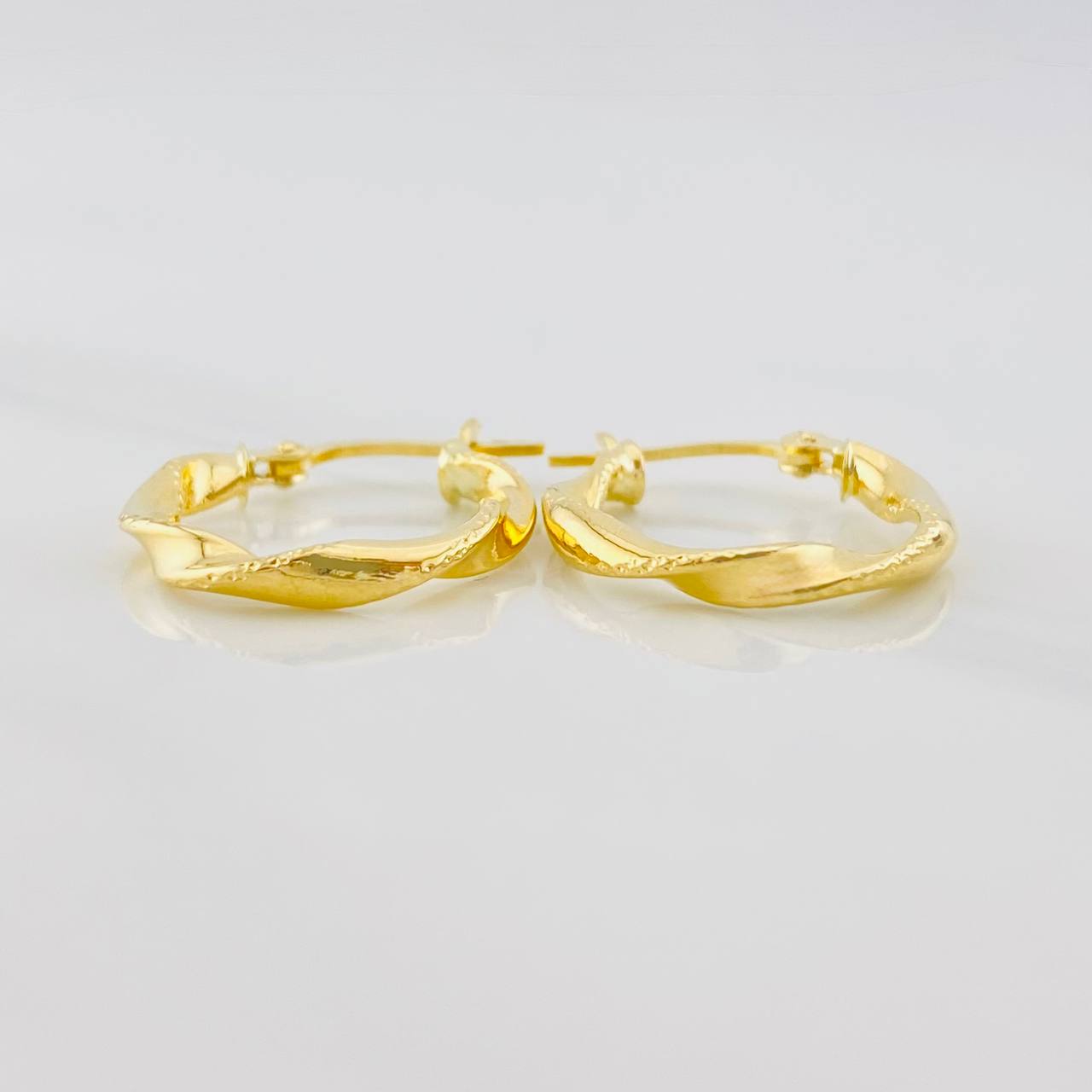 Candongas Melcocha 1.4g / 1.8cm Oro Amarillo 18K