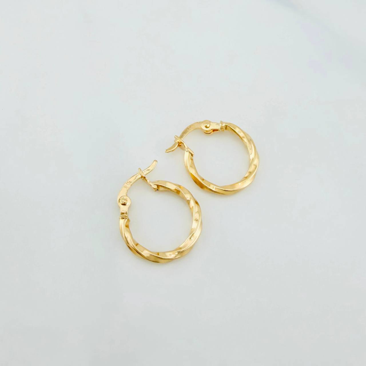Candongas Kari 0.85 g / 1.5 cm Oro Amarillo 18K