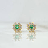 Topos Flor Driada 1.65gr / 0.8cm / Emeraldas 32pts - Circones Blancos Oro Amarillo (Joya)