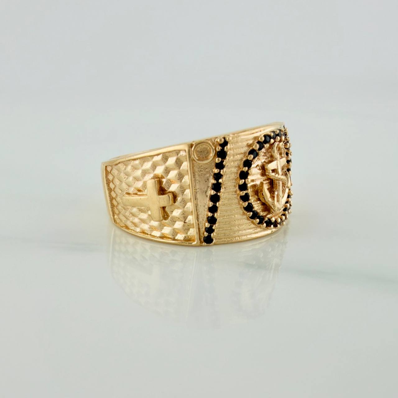 Anillo Sello Ancla 8.2gr / T9 1/4 / Oro Amarillo 18K $