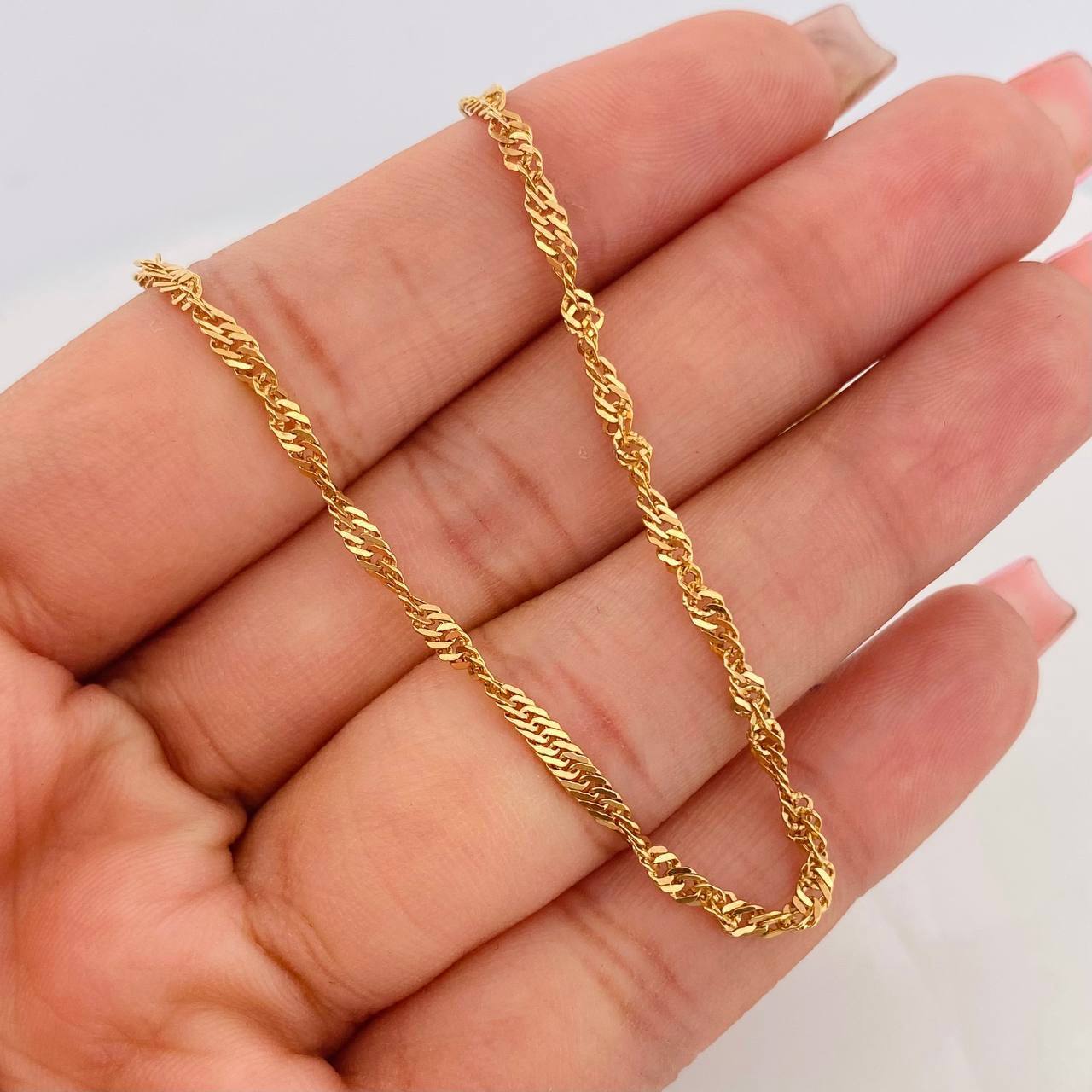 Cadena Singapur 7.05g / 60cm / 2.35mm Oro Amarillo 18K
