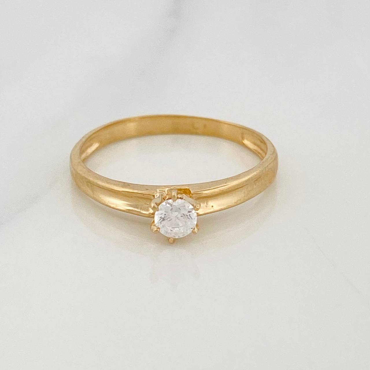 Anillo Solitario 1.55g / T6 1/4 Oro Amarillo 18K