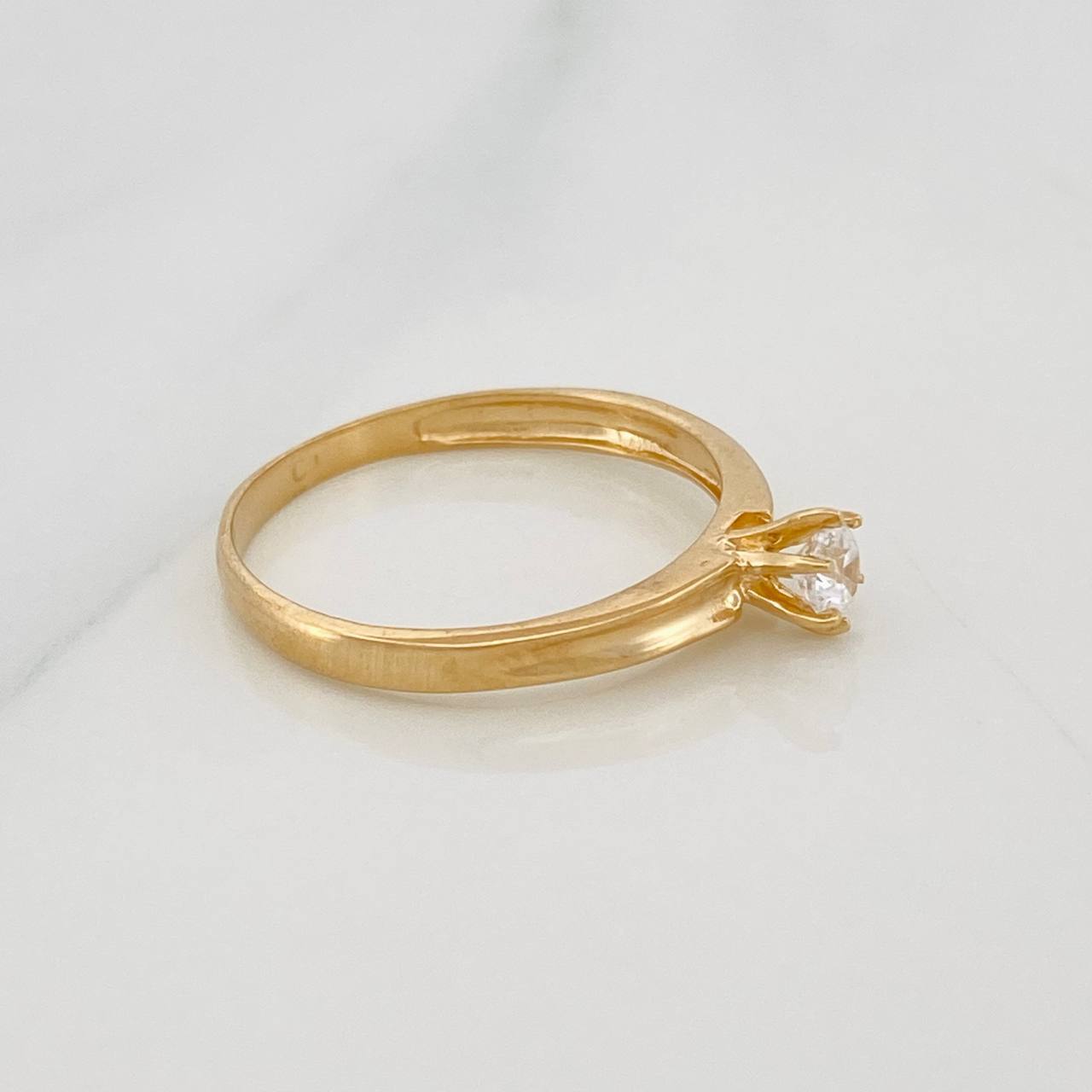 Anillo Solitario 1.55g / T6 1/4 Oro Amarillo 18K
