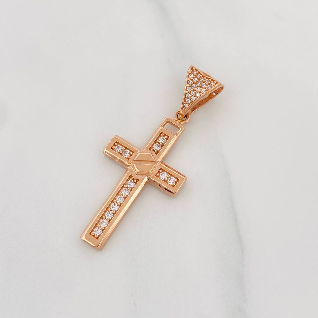 Dije Cruz 4.35g / 4.05cm Oro Rosa 18K