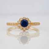 Anillo Solitario Flor 1.85g / T7 Oro Amarillo 18K