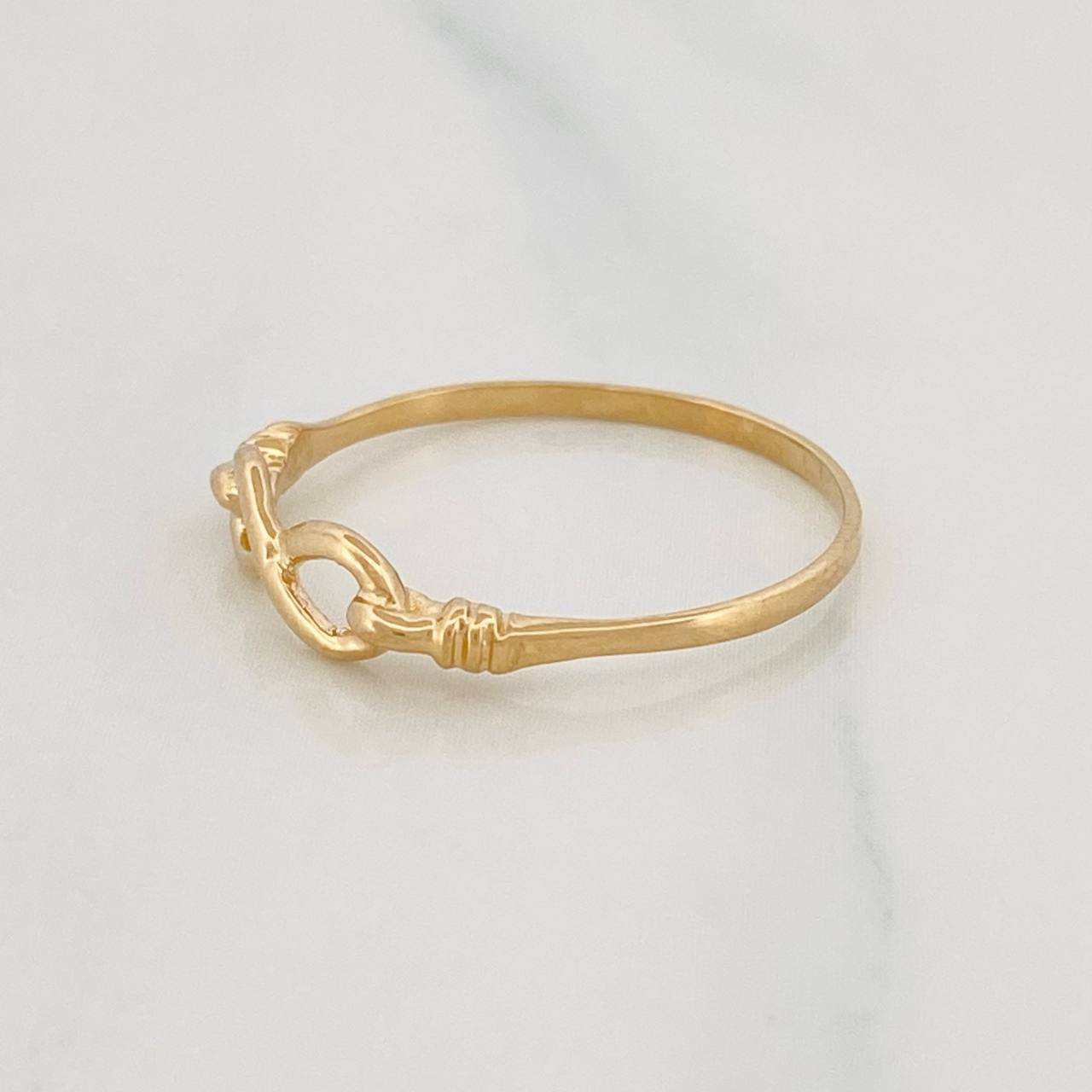 Anillo Infinito 1.2g / T7 3/4 Oro Amarillo 18K