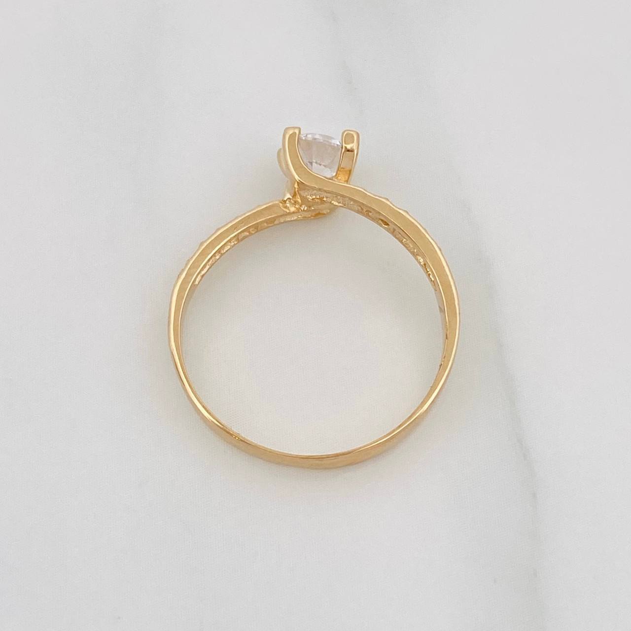 Anillo Solitario 1.8g / T6 1/4 Oro Amarillo 18K