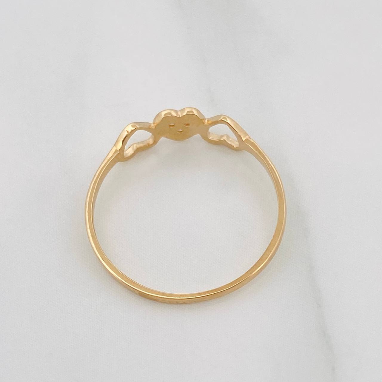 Anillo Corazones 0.95g / T7 Oro Amarillo 18K