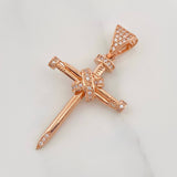 Dije Cruz Clavo 3.35g / 4cm Oro Rosa 18K