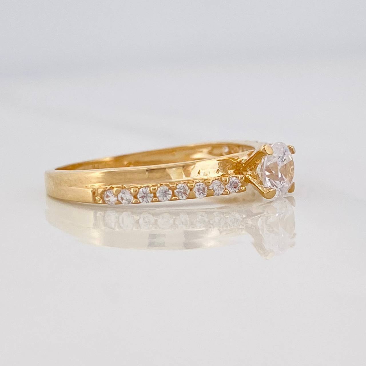 Anillo Solitario 1.7g / T6 Oro Amarillo 18K