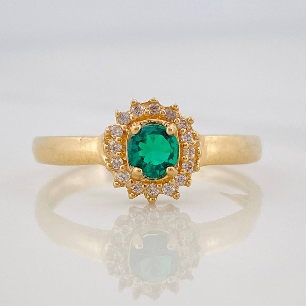 Anillo Solitario Halo 2.35g / T7 1/2 Oro Amarillo 18K