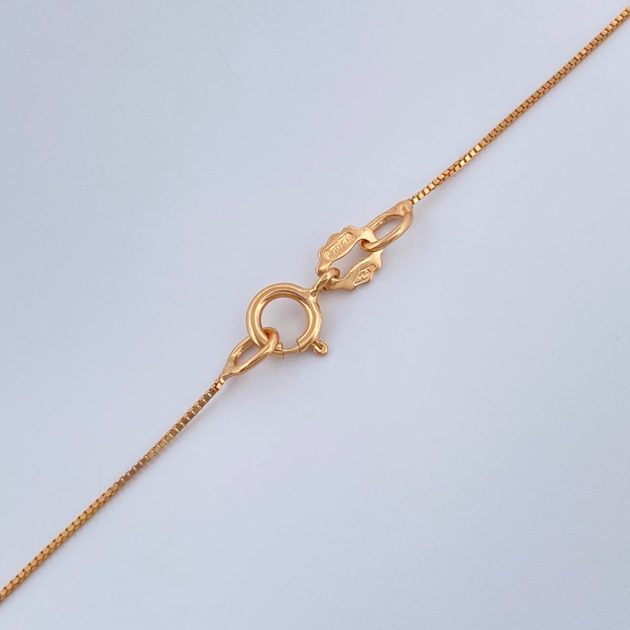 Set Veneciana + Cruz Plana Esmeralda 1.15gr / 45.1cm / 0.48mm Oro Amarillo 18K &