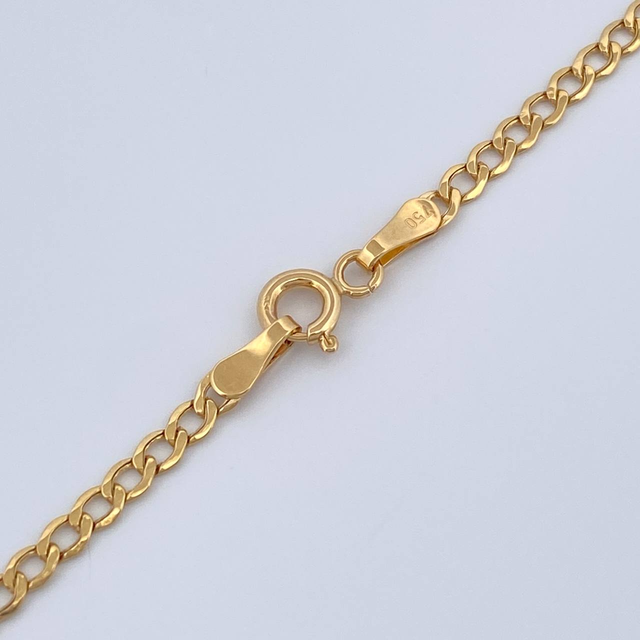 Cadena Cubana 2.85gr / 50cm / 1.7mm Oro Amarillo +1 18K $