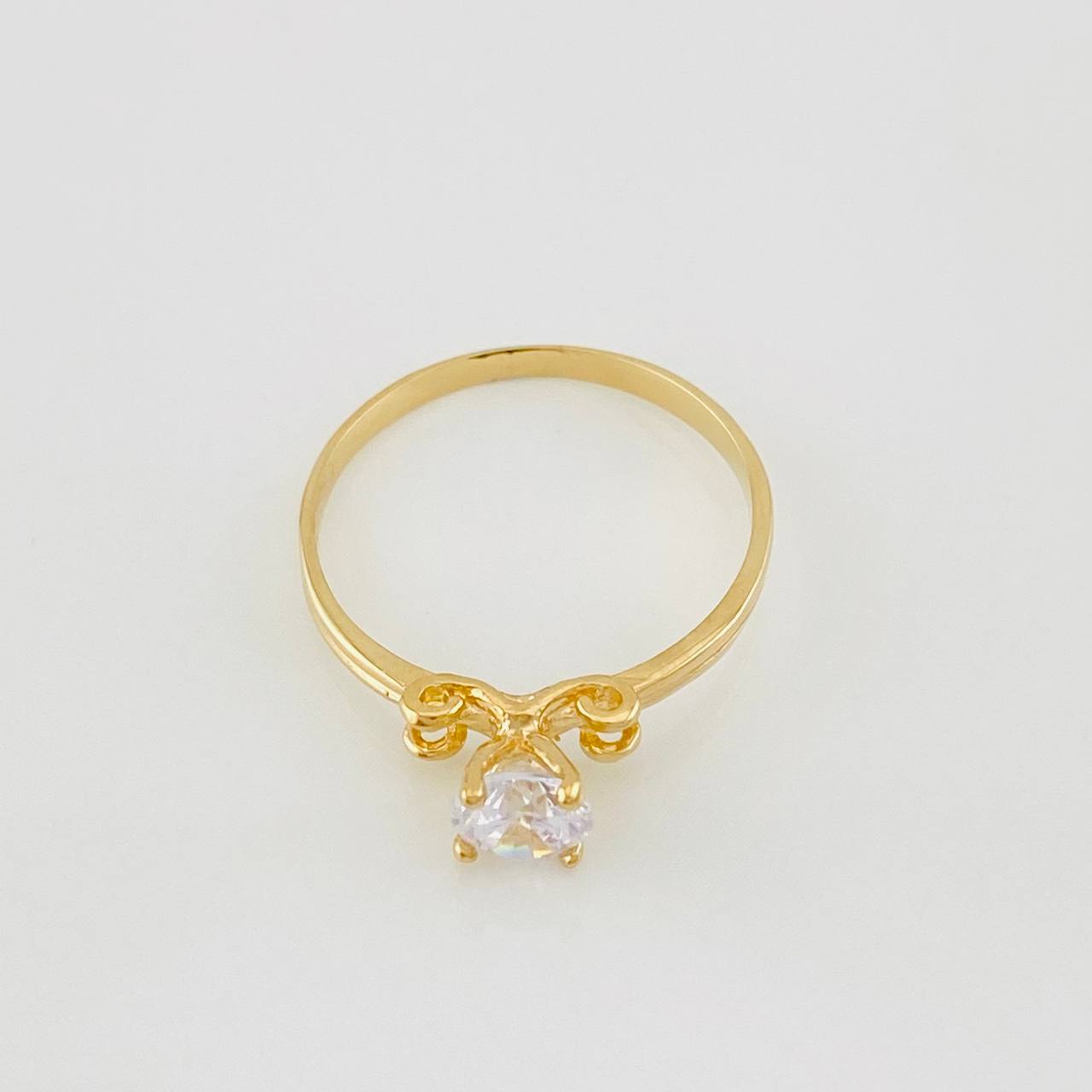 Anillo Solitario 1.55g / T6 Oro Amarillo 18K